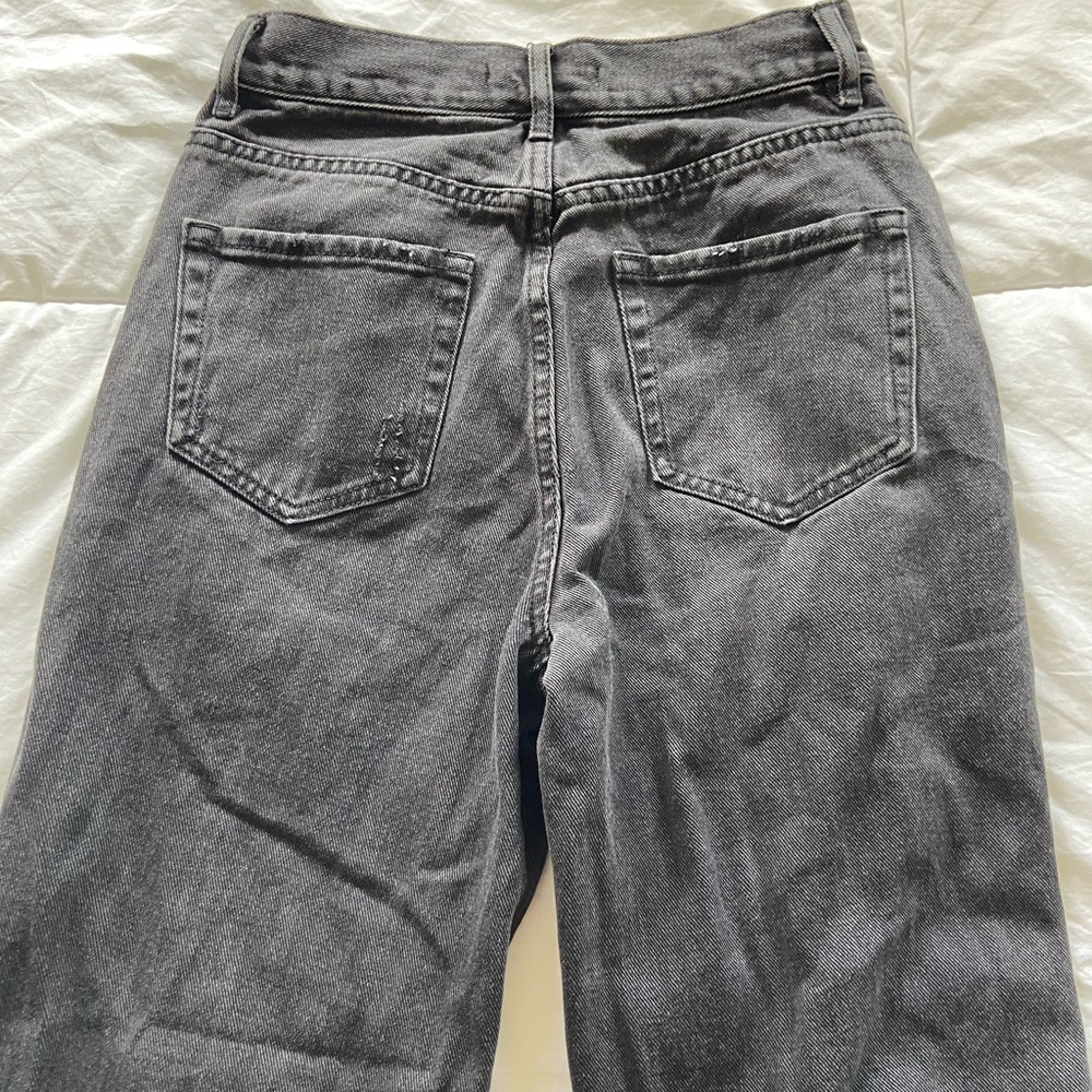 Pacsun distressed mom jeans